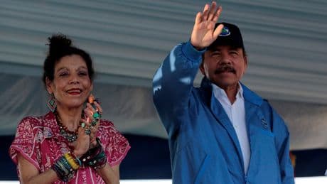 Ortega y Murillo despojan a los jueces de su autoridad y los subordinan a la Policía, su principal brazo de represión en Nicaragua
