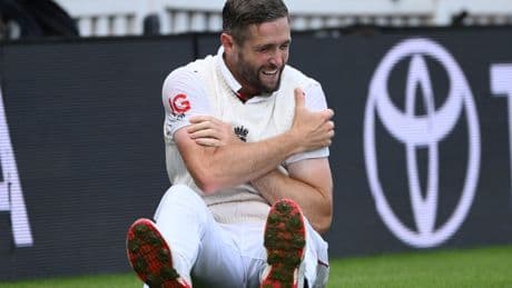 Chris Woakes suffers concerning injury in blow to England’s hopes in fifth Test against India