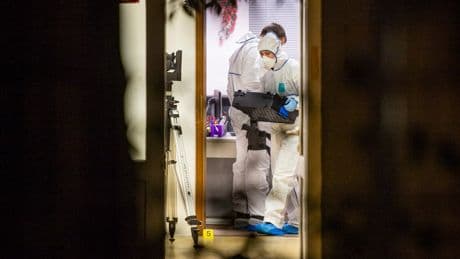 Urteil nach Attacke im Asia-Markt - Hausmeister schlägt Chef mit 18 Hammer-Hieben tot