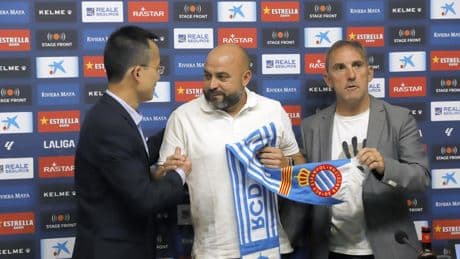 Los avisos de Manolo González y el espejo de Rubi
