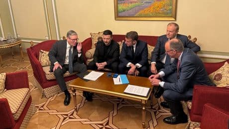 Ucrania y sus aliados europeos exigen a Rusia que acepte un alto el fuego de 30 días a partir del lunes