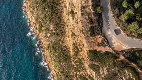Rolls-Royce desembarca en Saint-Tropez: Lujo exclusivo y experiencias para sus clientes