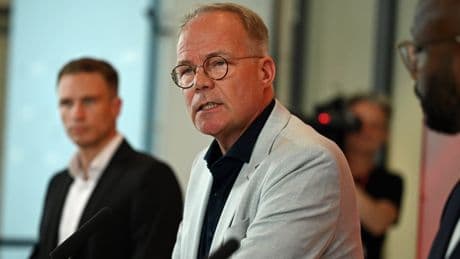 Liveblog Bundespolitik: Miersch: „Wir halten an unseren Kandidatinnen fest“