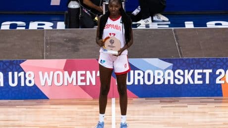 Sara Okeke, la MVP que creció en una familia de acogida
