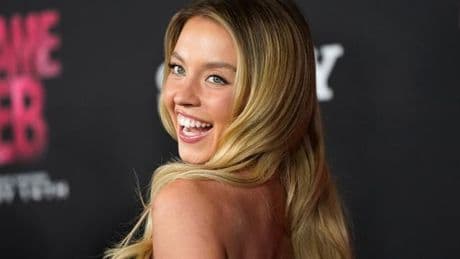 Leute: Jeansmarke verteidigt ihre Werbung mit Sydney Sweeney