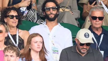 Daniel Ricciardo confirms F1 plans after being spotted unexpectedly in airport