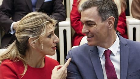 Sánchez no convence a Yolanda Díaz, que vuelve a meter el dedo en la llaga, pero seguirá a su lado