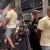 Ruzie over stoeltje in luchthaven loopt uit de hand: zakenman slaat advocate hard in gezicht