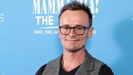 S Club star Jon Lee emotional after not dating for six years