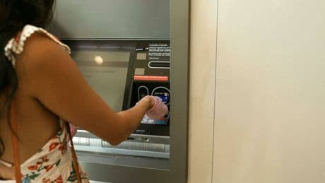 Así es la nueva ley para sacar dinero de los cajeros automáticos en España a partir del 28 de junio