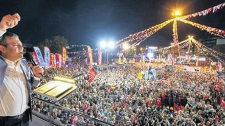 ‘CHP, majestelerinin muhalefet partisi değildir’