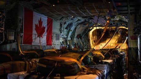 LIVE | Canada dropt hulpgoederen boven Gaza