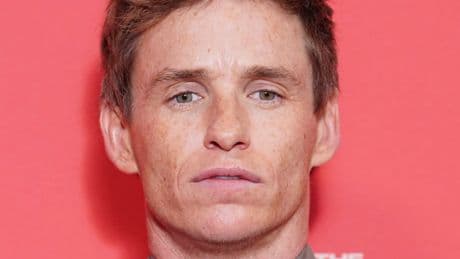 Eddie Redmayne feeling ‘such pride’ as Cabaret marks 1,500th show in London