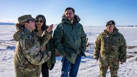 Susannah Meyers: US-Kommandantin wird nach Grönland-Besuch von J. D. Vance gefeuert