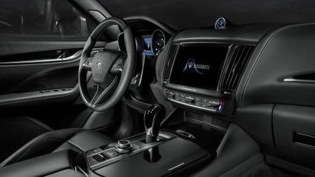 Italiaanse luxe-occasion kost evenveel als Nissan Ariya
