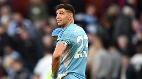 Dibu Martínez, en la órbita del Barça