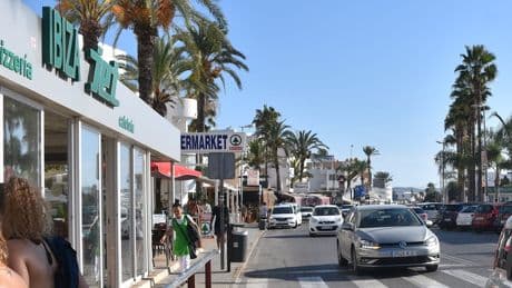 Inklusive Wohnmobile - Ibiza erlaubt pro Tag nur noch 4000 Urlauber-Autos