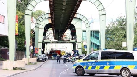 Ein Verletzter nach Schussabgabe durch Polizei in Wuppertal