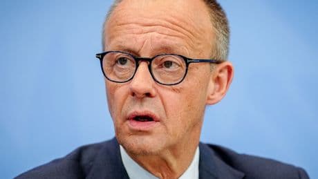 Krieg in Nahost: Merz mahnt bei Netanjahu diplomatische Lösung an