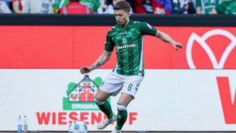 Schock im Training - Werder-Star Weiser schwer verletzt