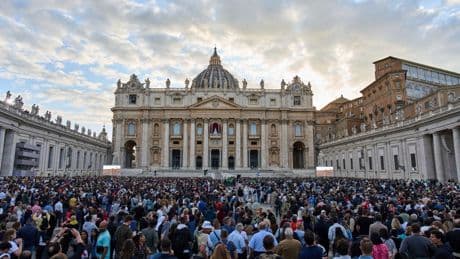 Cardinals return to the Sistine Chapel to vote on a new pope after the first ballot fails