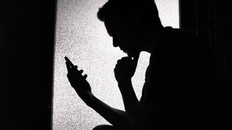 Warning to parents to stop kids accessing toxic content online amid surge in children being brainwashed for terror acts