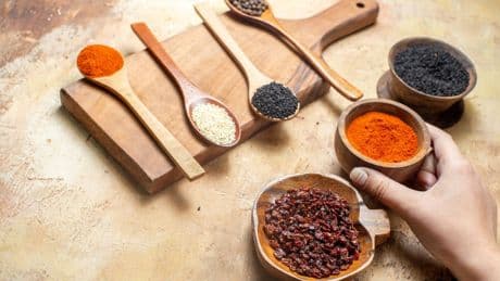 La especia aromática y medicinal que activa la digestión, mejora la absorción de nutrientes y estimula el metabolismo