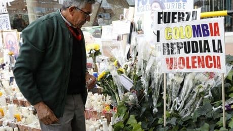 Colombia revive su época más violenta tras el tiroteo contra el senador Uribe Turbay