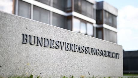 Nichtwahl der Verfassungsrichter | Verfassungsrichterwahl: Fatale Politisierung