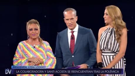 Lydia Lozano se reencuentra con Santi Acosta: "¿Sigues pensando que soy el peor presentador?"