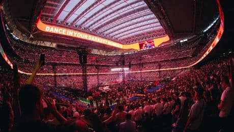 Tras bambalinas de La Velada del Año V: 1.000 personas, 36 cámaras, 1.500m de escenario y "la filosofía de la Super Bowl"