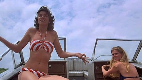 'Piraña' (1978), el remedo de Tiburón que no tiene compasión con nadie