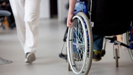 « Quatre fois plus nombreux à n’avoir jamais travaillé » : la double peine des jeunes en situation de handicap face à l’emploi