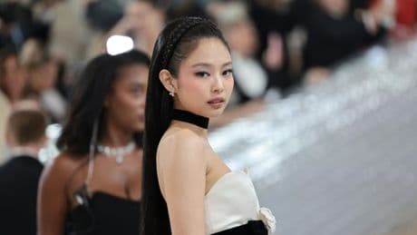 Jennie Joins Jimin, Jung Kook And Rosé In An Exclusive Club