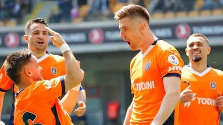 Başakşehir Krzysztof Piatek'in transferini resmen açıkladı: Yeni takımı belli oldu!