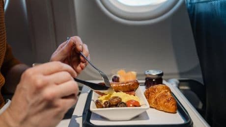 Diese Airlines haben laut Passagieren das beste Menü an Bord