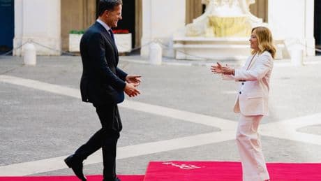Rutte viaja a Roma para abordar con Meloni "los gastos para la seguridad colectiva"