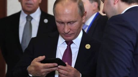 Russland: WhatsApp vor Verbot – um Messenger Max zu stärken?