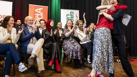 Ruime meerderheid GroenLinks- en PvdA-leden stemt voor fusie