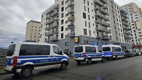 Mann sticht 85-mal auf Ex-Partnerin ein: Anklage wegen Mordes