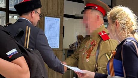 Putins Propaganda-Haus - Russen feiern Geheimparty mitten in Berlin