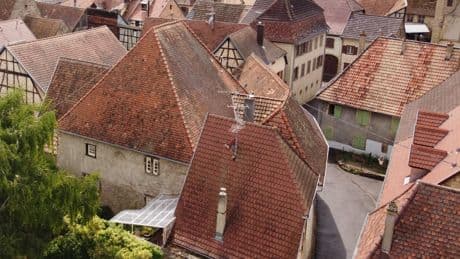 «C’est d’une richesse sans équivalent en France»: en Alsace, la vente d’une synagogue mobilise les défenseurs du patrimoine