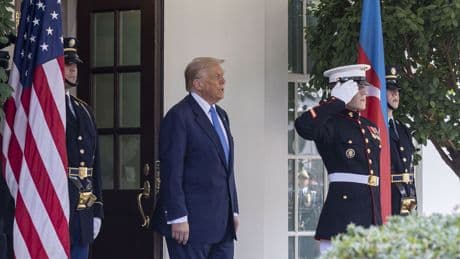 Trump anuncia que expulsará de Washington D.C. a toda la población sin hogar