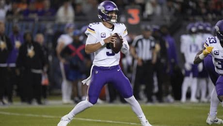 J.J. McCarthy away from Vikings with fiancée in labor after thrilling NFL debut
