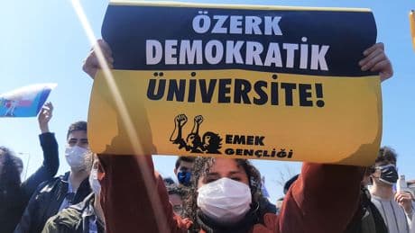 Emek Gençliği'nden üyelerine yönelik polis tehdidi ve takibine tepki: Demokratik üniversite mücadelesine kararlılıkla devam edeceğiz