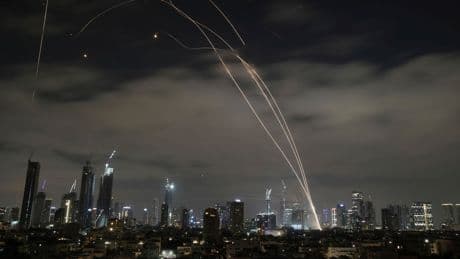 Nahost: Israels Armee: Weiterer Raketenbeschuss aus Iran