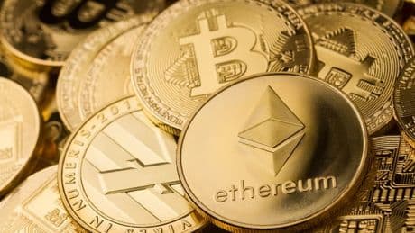 Le Royaume-Uni s'attaque à des réseaux crypto aidant la Russie à contourner les sanctions internationales