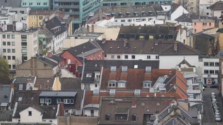 Wohnungssuche: Grüne: Belastungen für wohnungssuchende Familien reduzieren