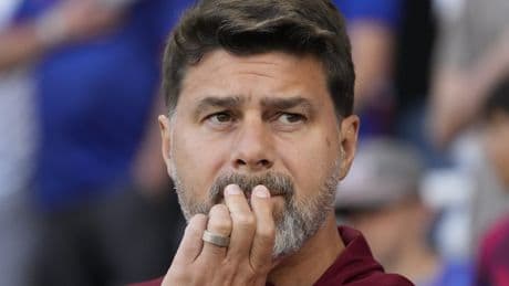Rival national team coach pokes fun at USMNT debacle