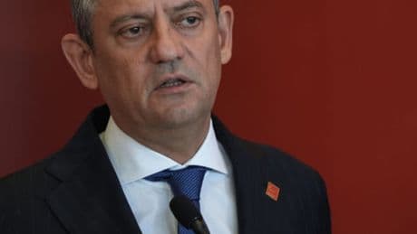 Özel, Çömez ve Özer'in dokunulmazlık dosyaları Meclis'te